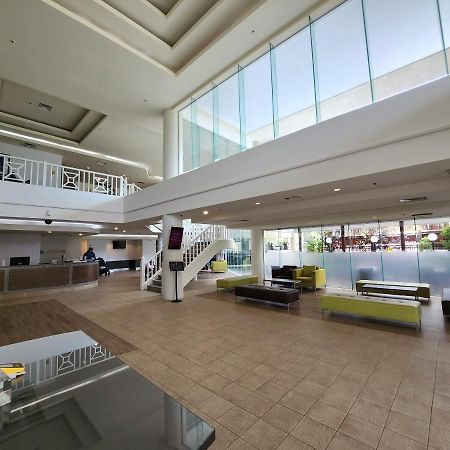 Cairns Luxury Seafront Apartment Екстериор снимка