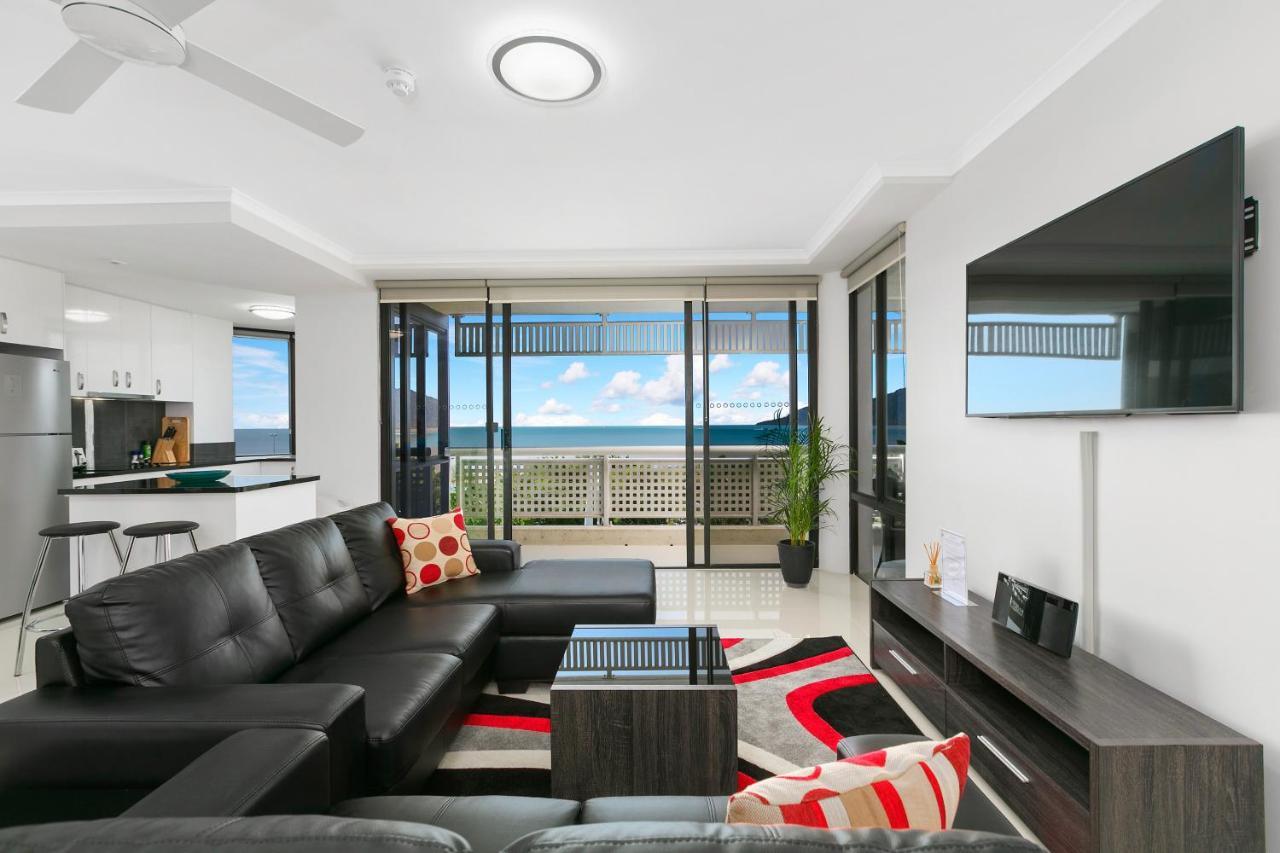 Cairns Luxury Seafront Apartment Екстериор снимка