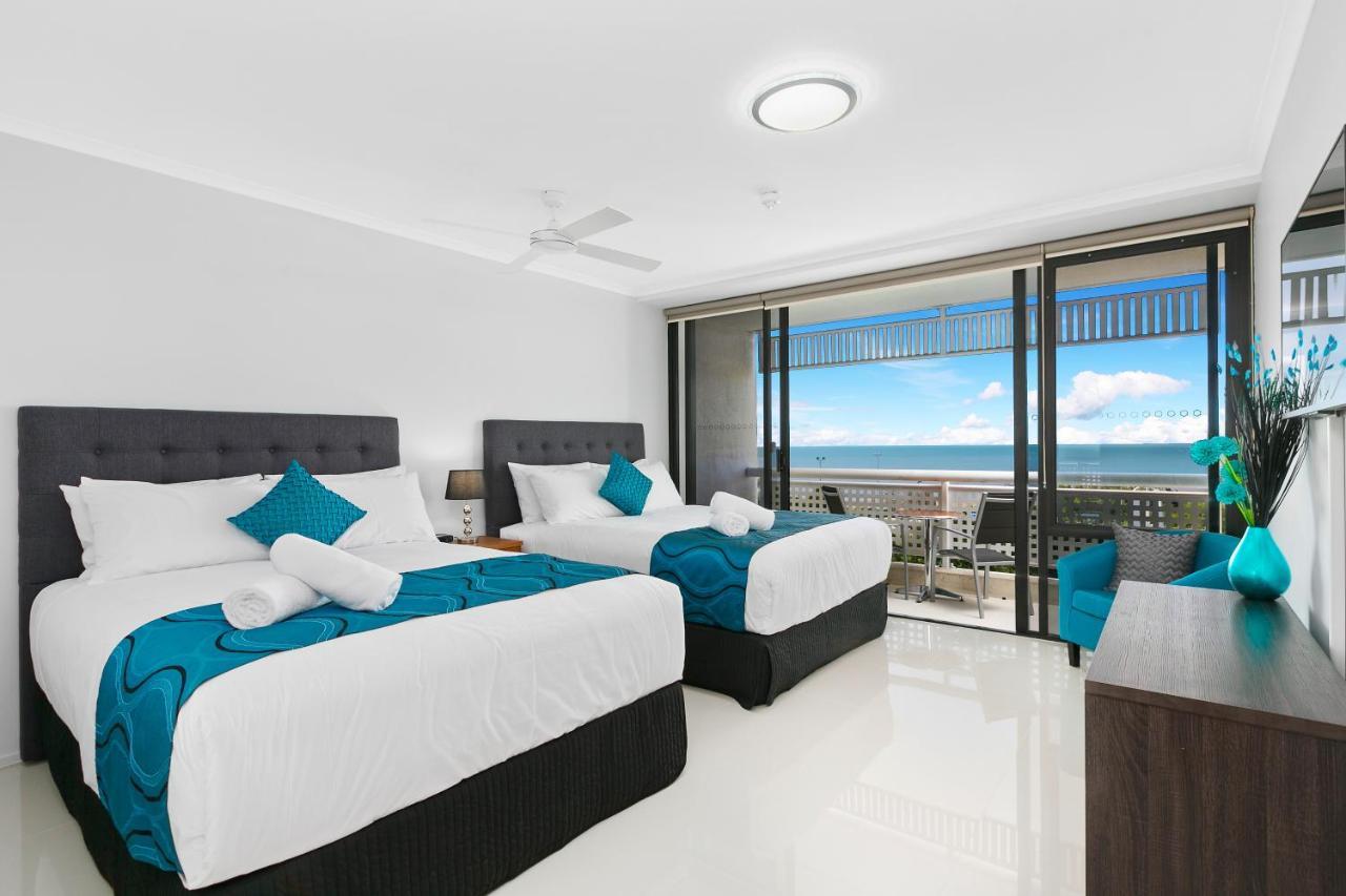 Cairns Luxury Seafront Apartment Екстериор снимка