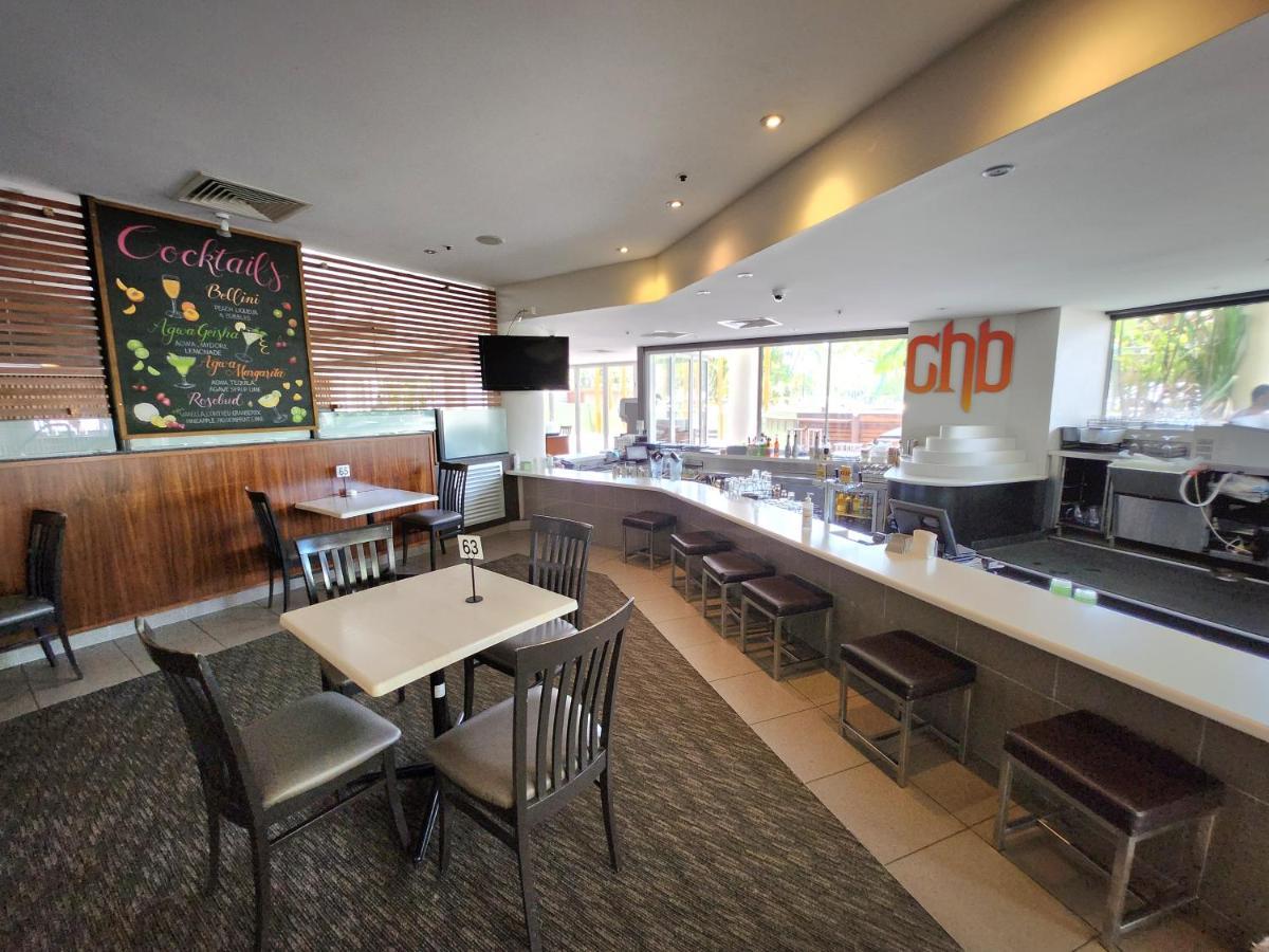 Cairns Luxury Seafront Apartment Екстериор снимка