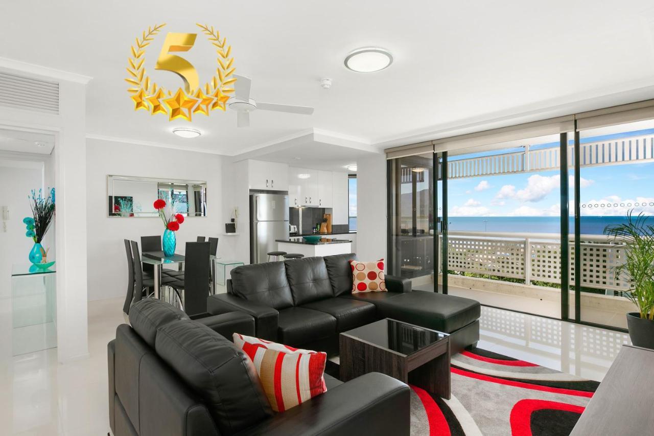 Cairns Luxury Seafront Apartment Екстериор снимка